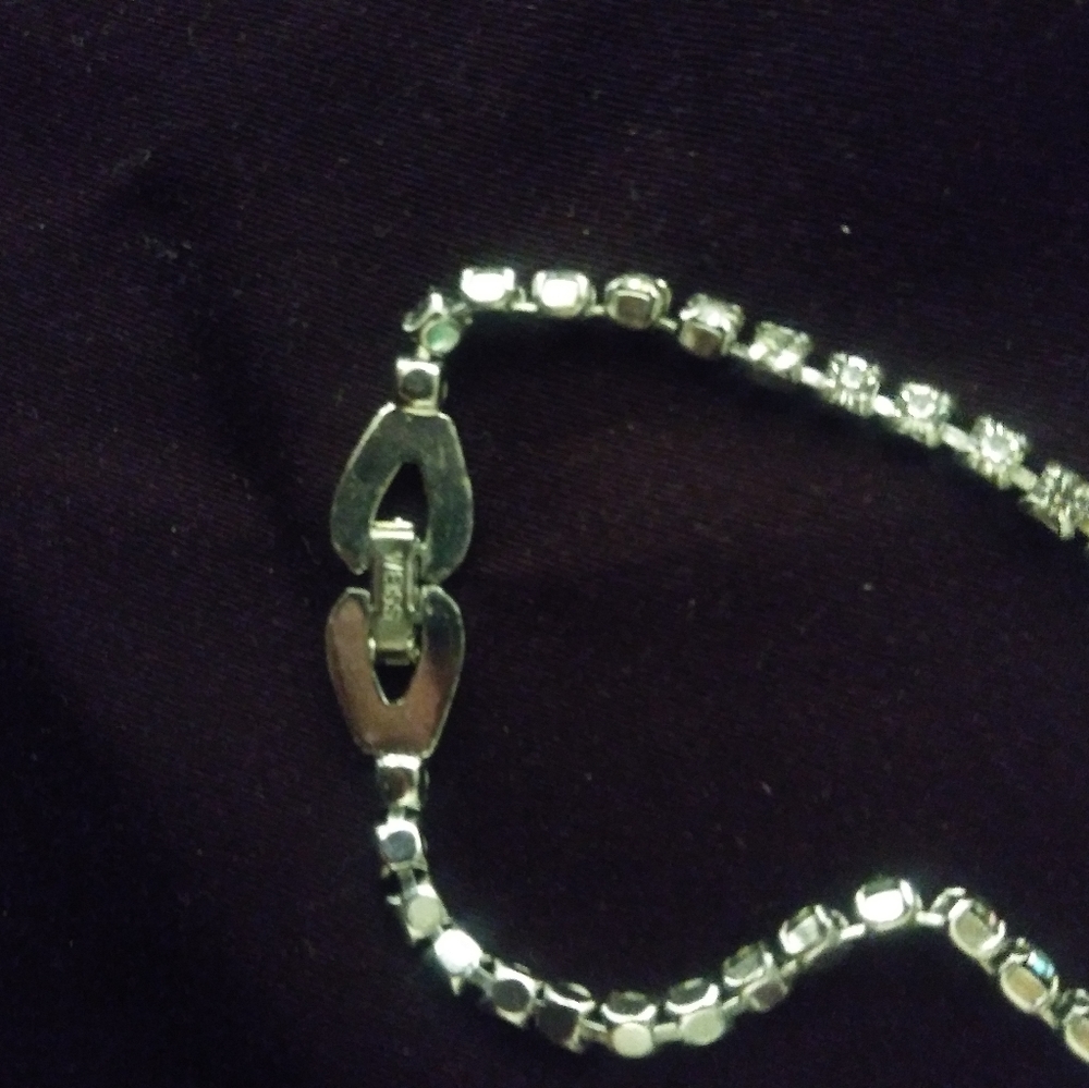 Weiss diamond neckless - Picture 3 of 5